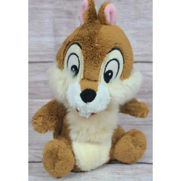Disney Plush Chip Chipmunk Stuffed Animal Toy Brown Cream 7.5" - Picture 1 of 4